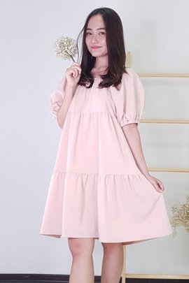 Gatsy Square Neck Dress in Pink