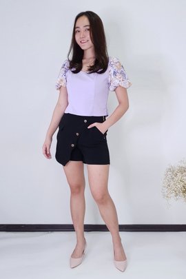 Sophia Puffy Floral Top in Purple