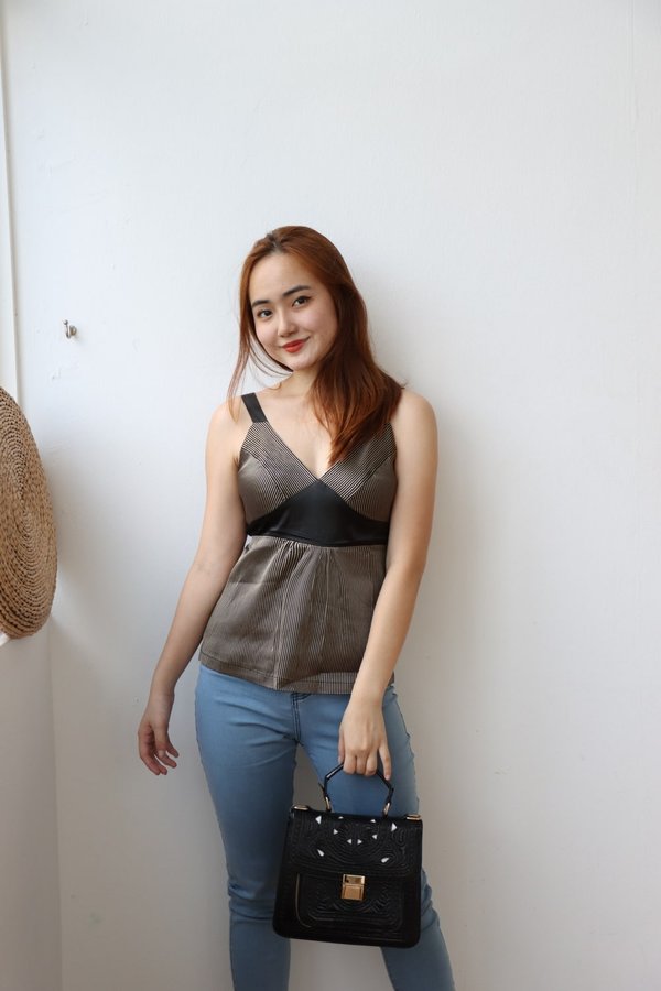 Zayli Spaghetti Strap Top in Gold