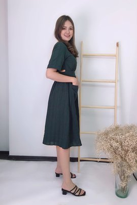 Ashley Peekaboo Dress in Forest Green